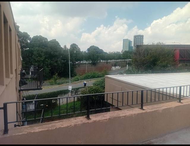 1 BEDROOM PROPERTY TO RENT IN AUCKLAND PARK